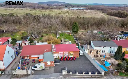 prodej
domu 241 m² s pozemkem 260 m²