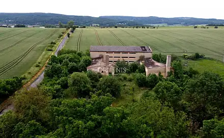 prodej
komerčního pozemku 8 620 m²