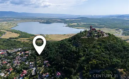 prodej
stavebního pozemku 1 892 m²