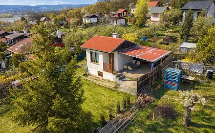 prodej
zahrady 387 m²