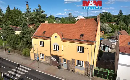 prodej
domu 219 m² s pozemkem 665 m²