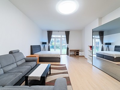 Prodej bytu 1+kk 64 m²