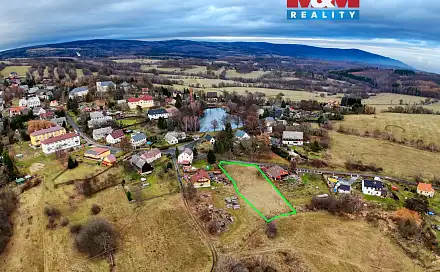 prodej
stavebního pozemku 2 606 m²