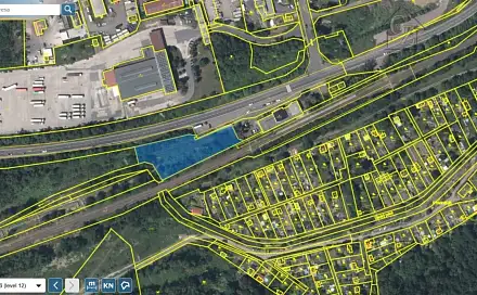 prodej
komerčního pozemku 3 361 m²