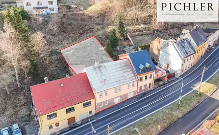 prodej
domu 203 m² s pozemkem 428 m²