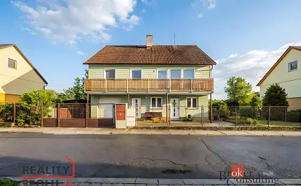 prodej
domu 202 m² s pozemkem 697 m²