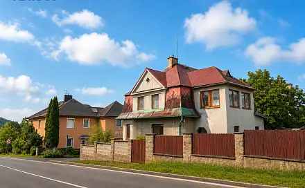 prodej
domu 140 m² s pozemkem 683 m²